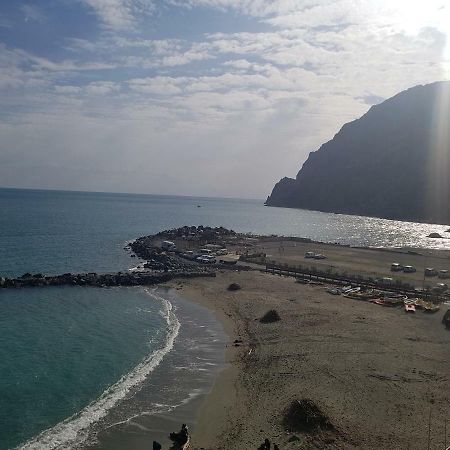 Olivia New Apt With - Ac Monterosso al Mare Exterior photo